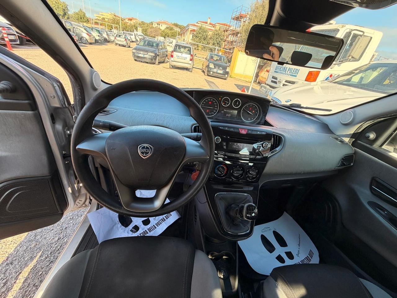 Lancia Ypsilon 1.2 Platinum