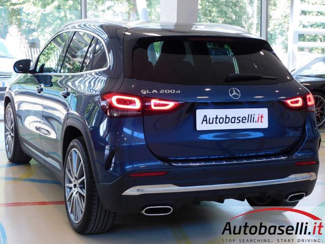 MERCEDES-BENZ GLA 200 D AUTOMATIC PREMIUM TECH-PACK AUTOMATICA 8G-DTC