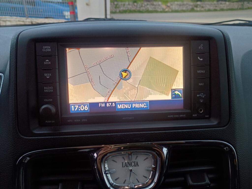 Lancia Voyager 2.8 Turbodiesel Platinum 177 CV