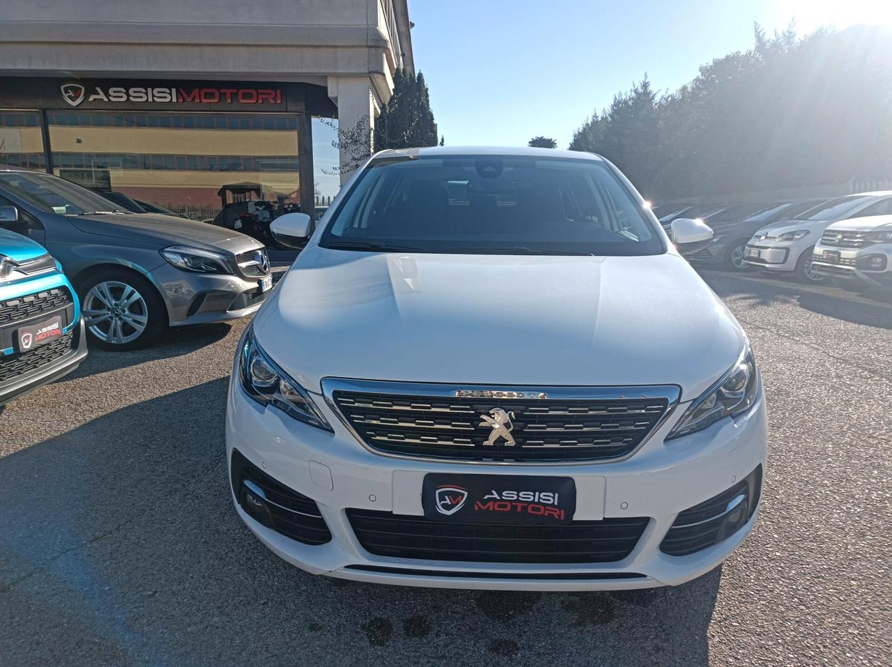 Peugeot 308 BlueHDi 130 S&S Allure