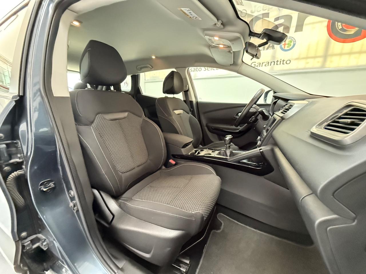 Renault Kadjar 1.2 TCe 130CV Energy Intens 10/2016