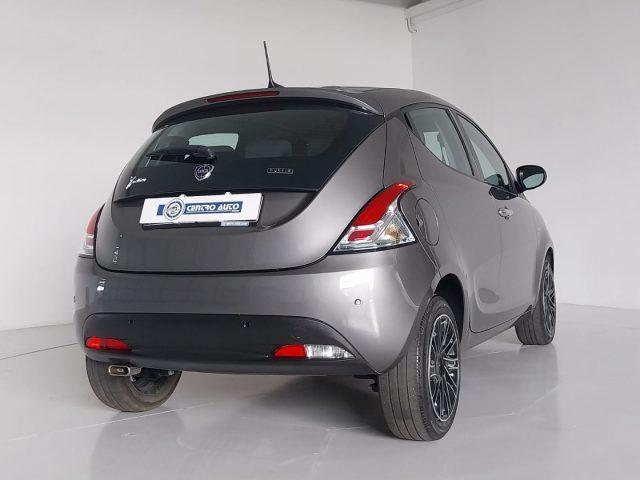 LANCIA Ypsilon 1.0 FireFly 5 porte S&S Hybrid Ecochic Gold