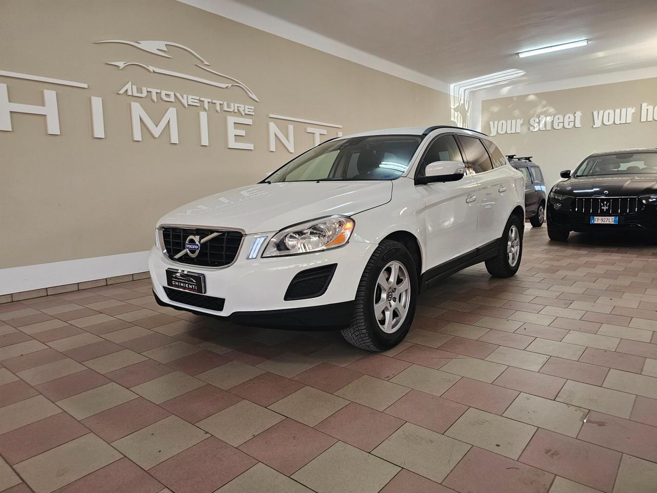 Volvo XC 60 XC60 D3 AWD Geartronic R-design