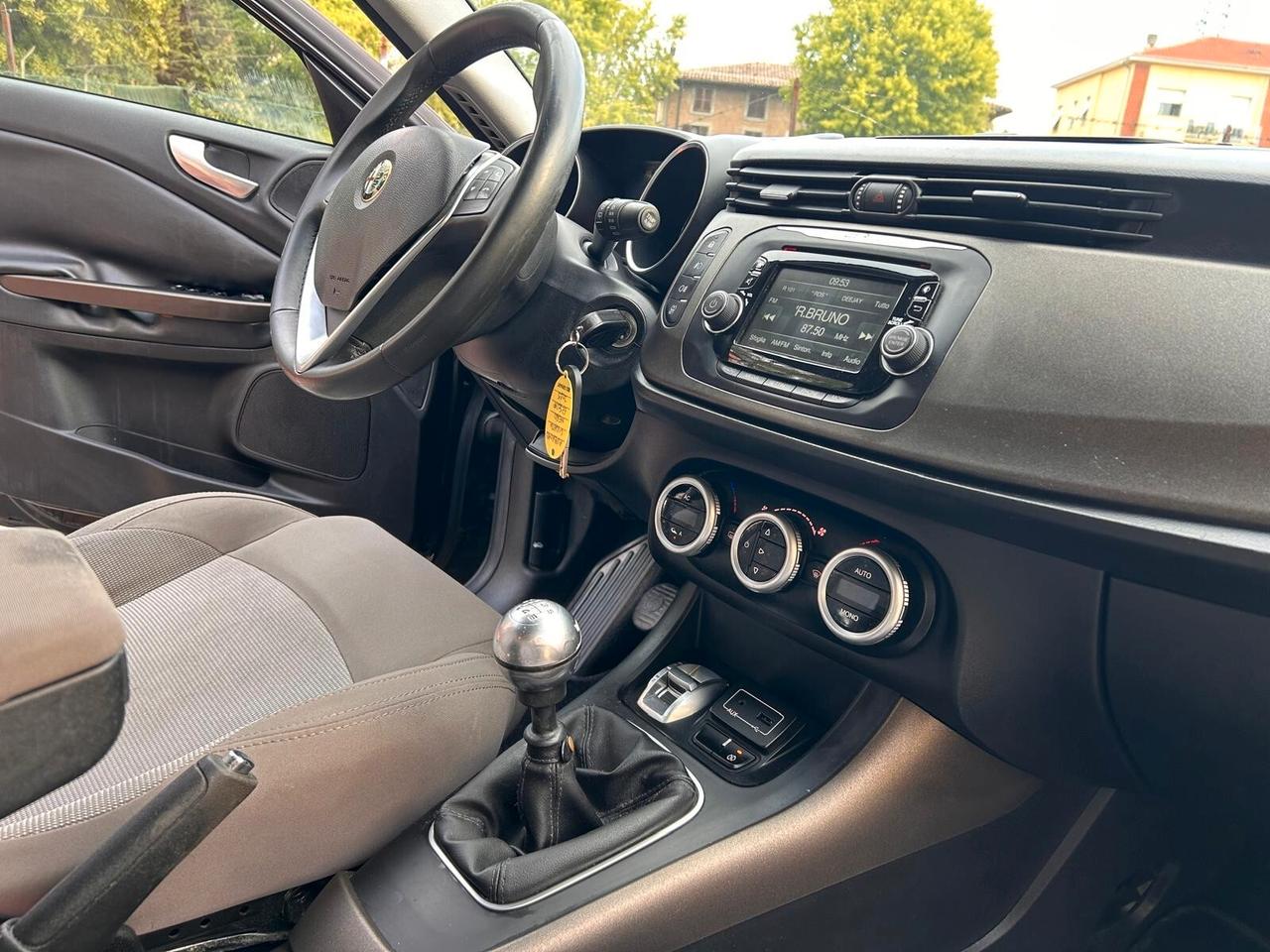 Alfa Romeo Giulietta 2015 1.6 Diesel 105 CV Exclusive CDF