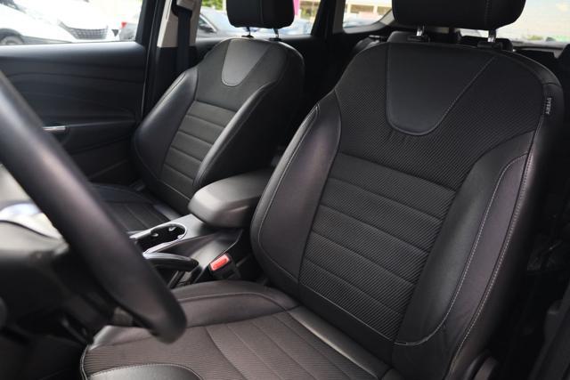 FORD Kuga 2.0 TDCI 163 CV 4WD Powershift Titanium
