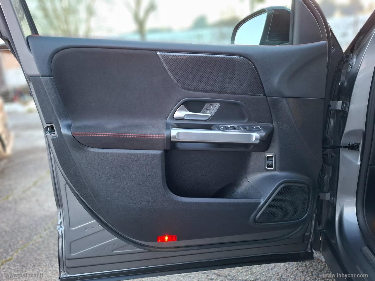 MERCEDES-BENZ GLB 200 d Automatic Premium