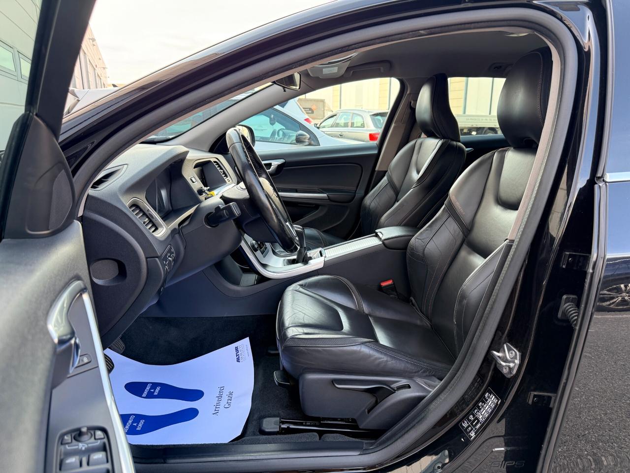 Volvo V60 2.0 D2 OCEAN RACE Euro6