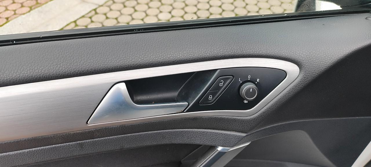 Volkswagen Golf 1.4 TGI 5p. Executive BlueMotion