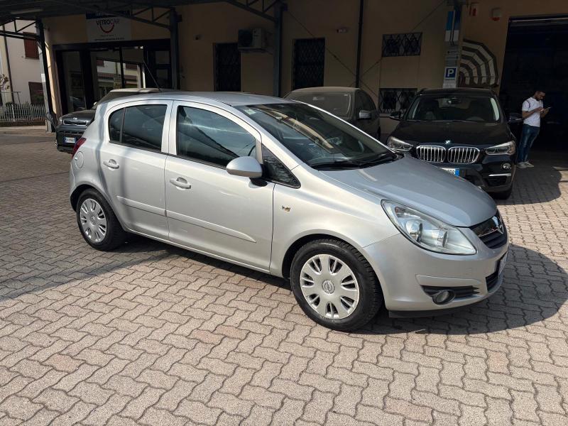 Opel Corsa 5 Porte Corsa 5p 1.2 Club OK NEOPATENTATO
