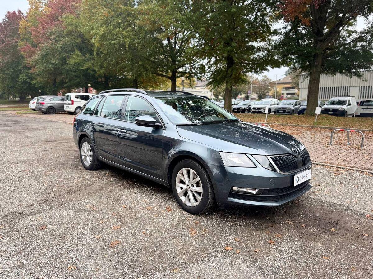 Skoda Octavia Wagon 1.5 g-tec Executive 130cv dsg