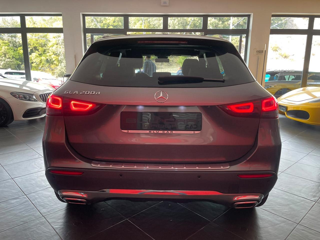 MERCEDES GLA 200d SPORT 150cv AUT