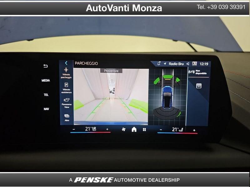 BMW Serie 1 123 xdrive 48V MSport auto + KIT PNEUMATICI E CERCHI INVERNALI