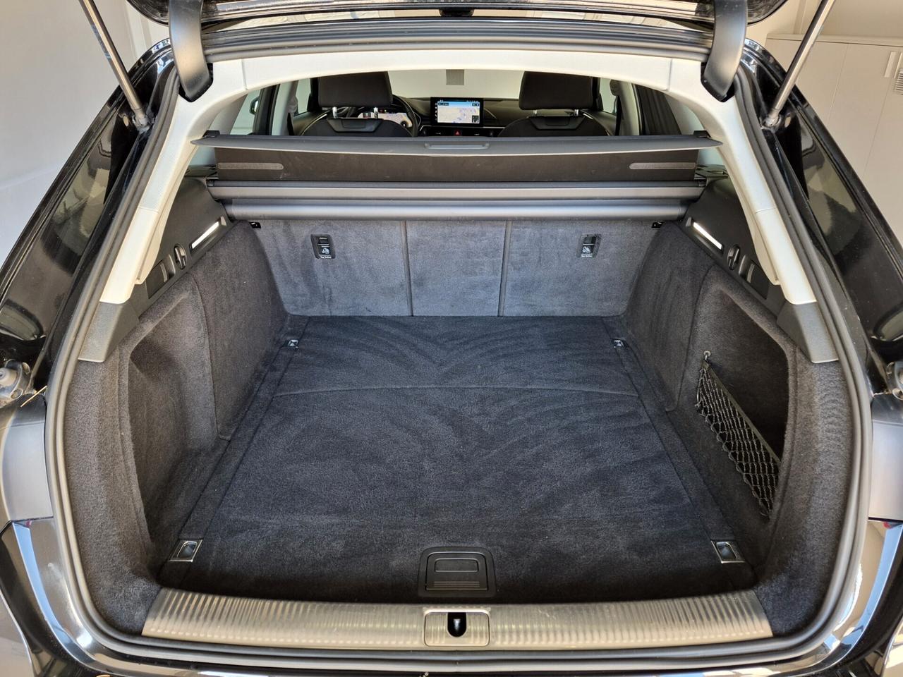 Audi A4 Avant 2.0 35 tdi MHEV S-TRONIC TETTO APRIBILE NAVI
