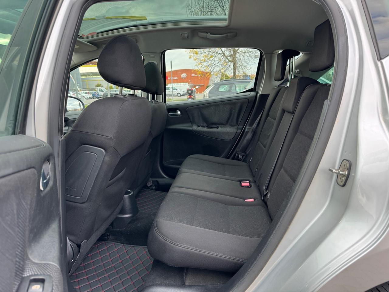 Peugeot 207 1.4 VTi 95CV SW XS Ciel 2008 Full optional