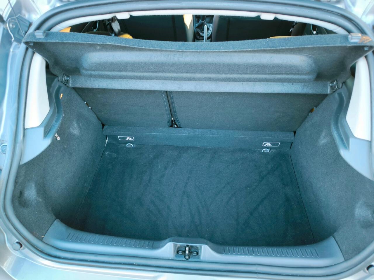 Renault Clio 1.2 75CV GPL 5 porte