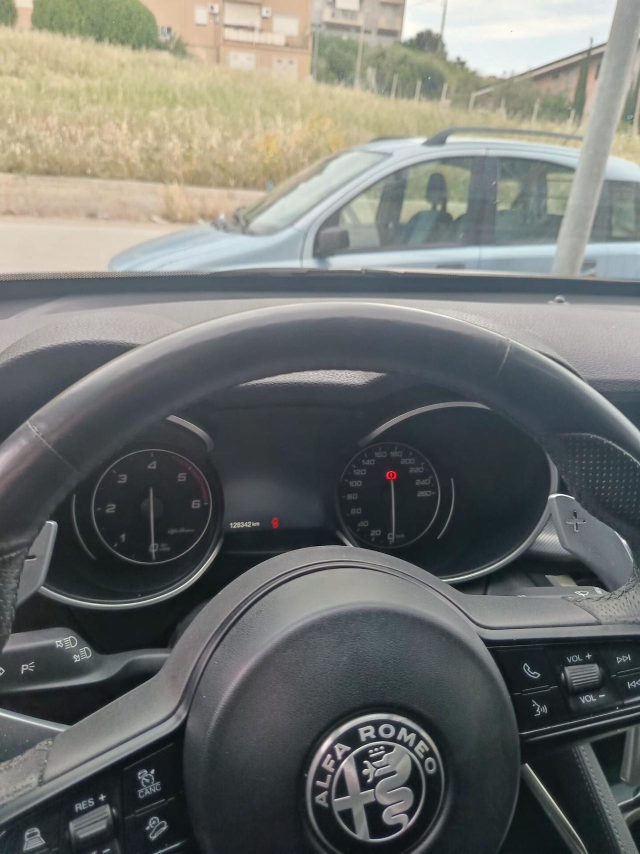 Alfa Romeo Stelvio 2.2 Turbodiesel 190 CV AT8 Q4 SPRINT