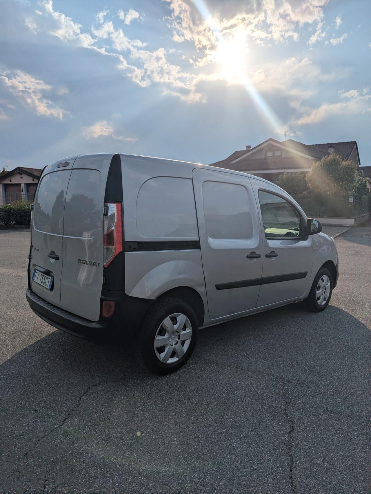 Renault Kangoo pronto all'uso