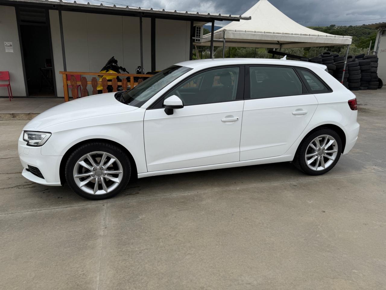 Audi A3 SPB 1.6 TDI S tronic Sport