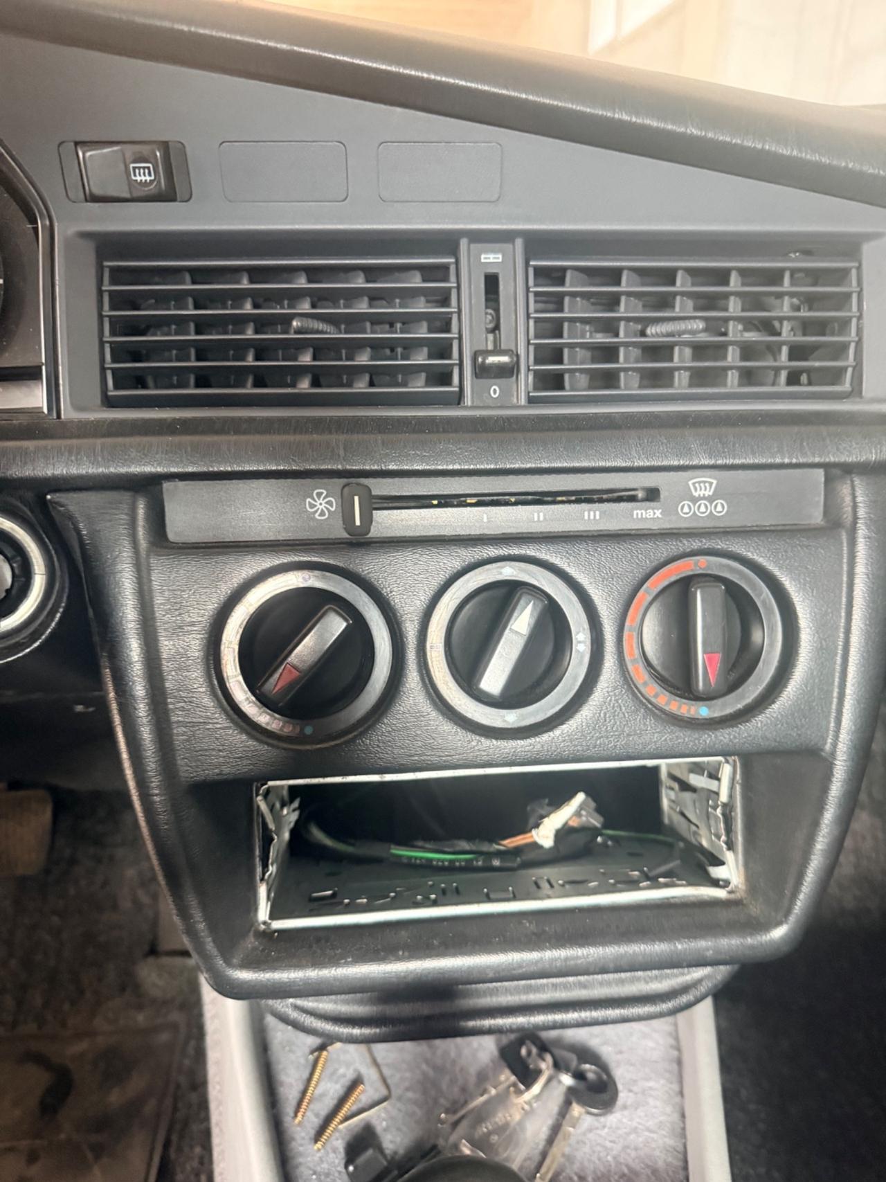 Mercedes-benz 190 2.0 diesel