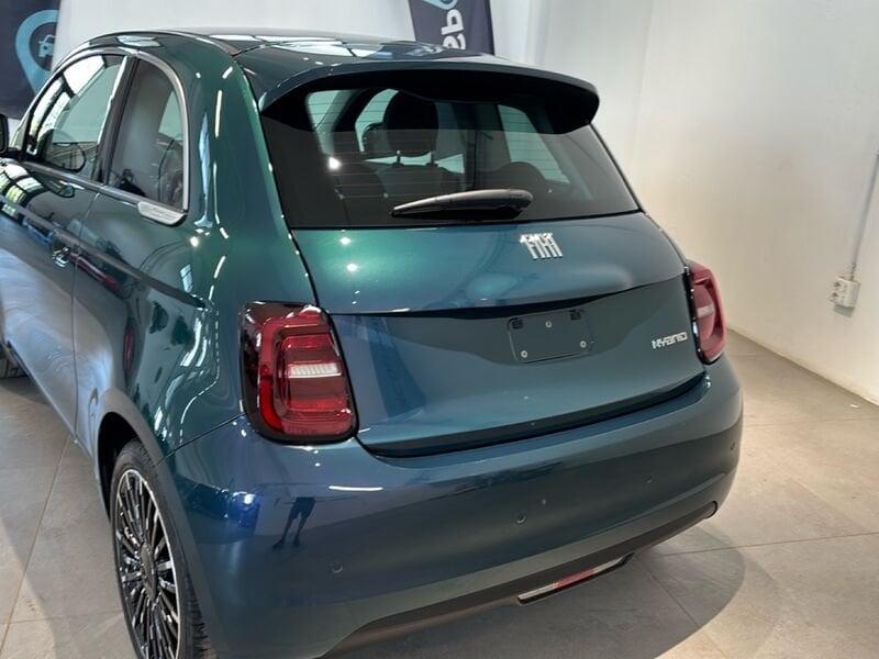 FIAT 500 500 1.0 hybrid Icon