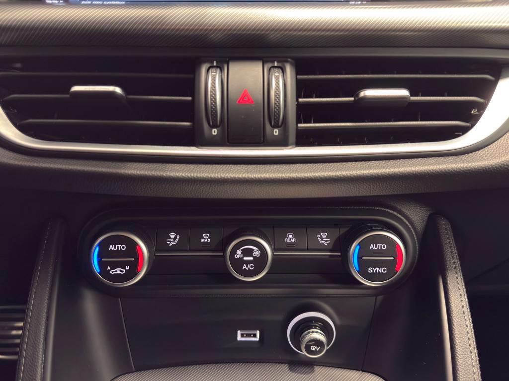 Alfa Romeo Stelvio 2.2 t Sprint Q4 190cv auto