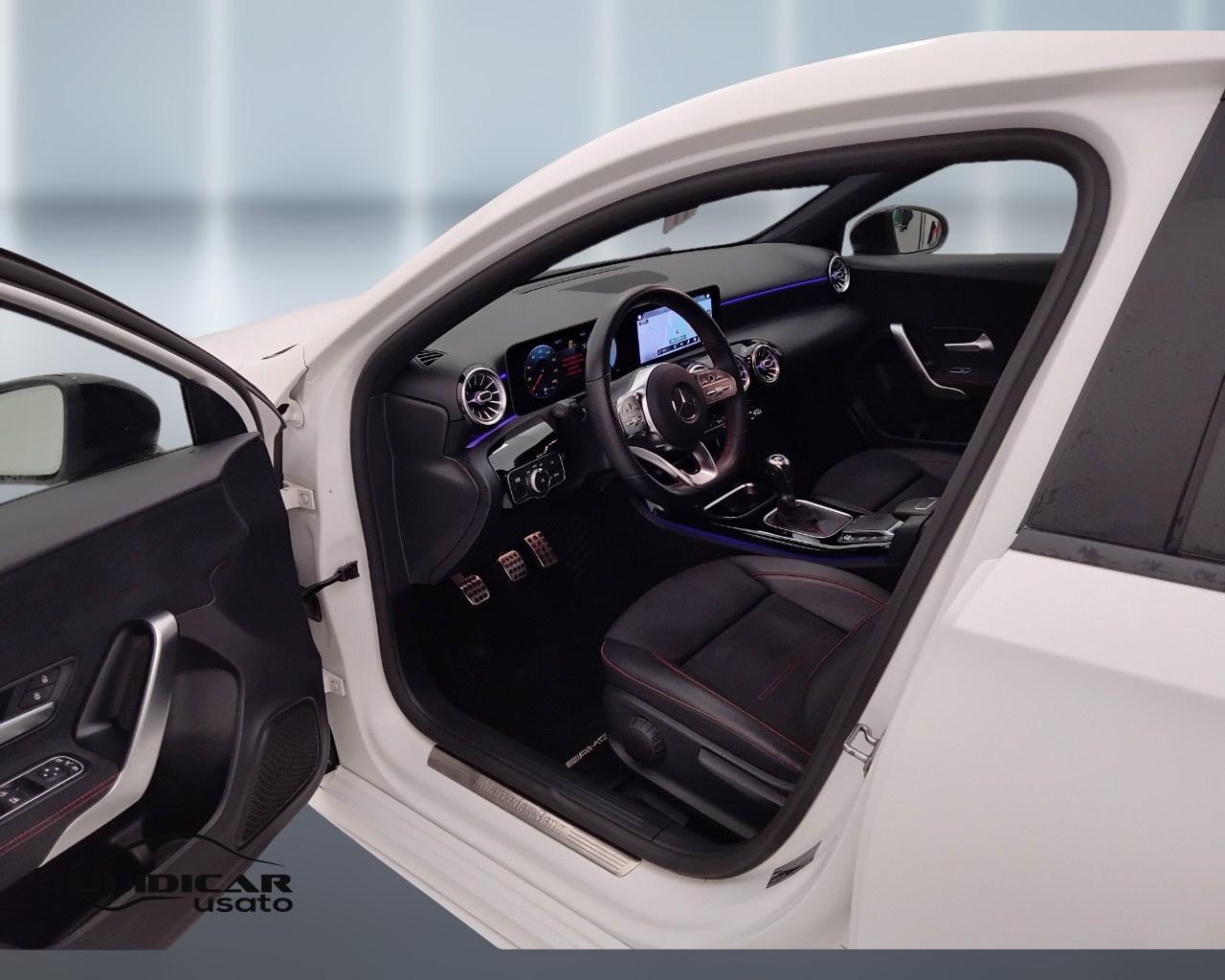 Mercedes-Benz Classe A - W177 2018 - A 180 d Premium