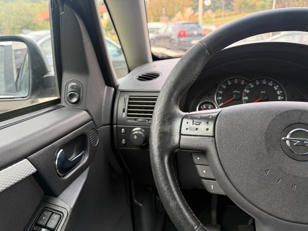 Opel Meriva 1.3 CDTI Cosmo/ 75 CV /OK NEOPATENTATI