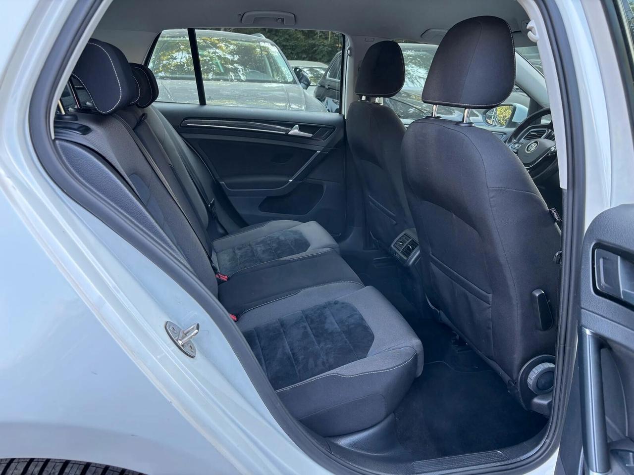Volkswagen Golf 1.4 TGI 5p. Highline OK Neopatentati