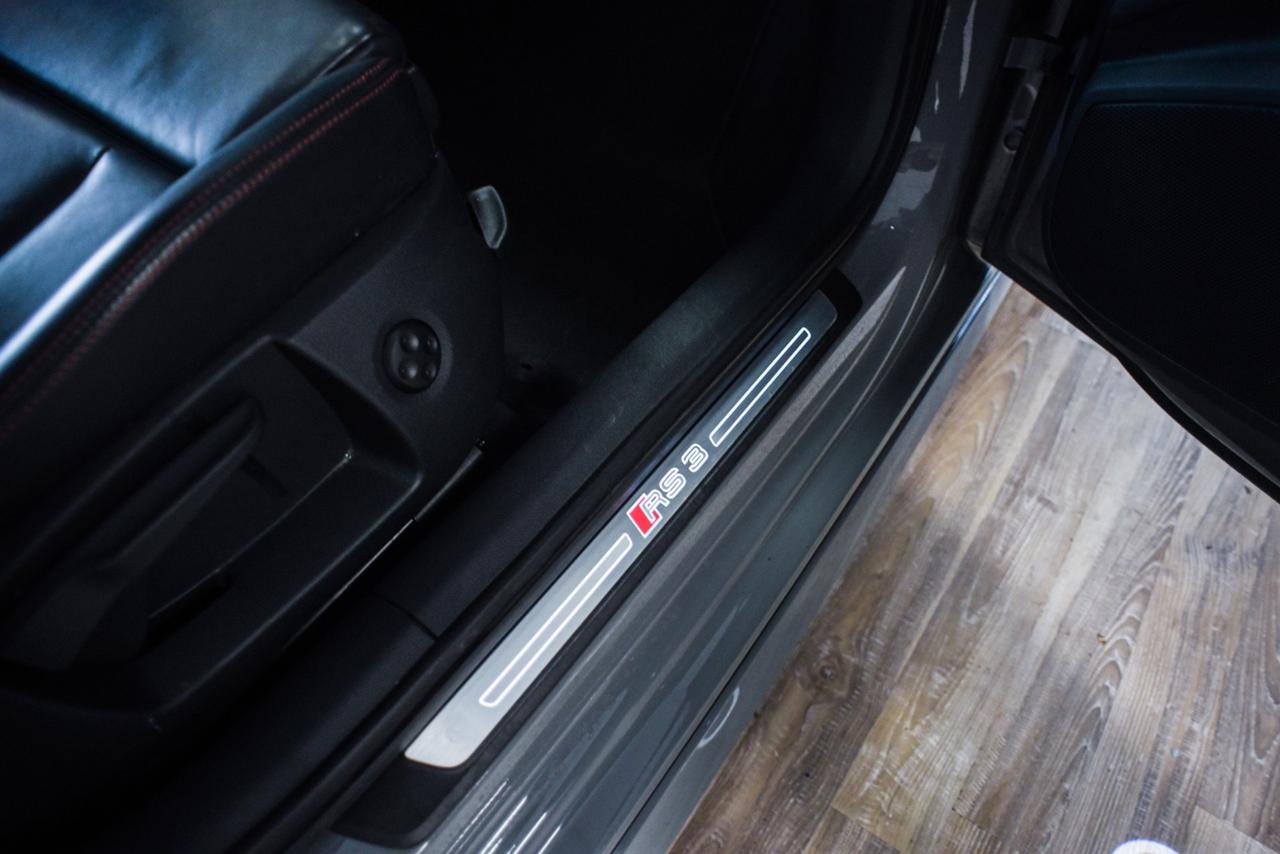 Audi A3 RS 3 SPB IVA ESPOSTAIVA ESPOSTA PARZIALMENTE: - 15.000,00€ non soggetti ad iva - ⁠8.196,72€ + IVA (VAT).