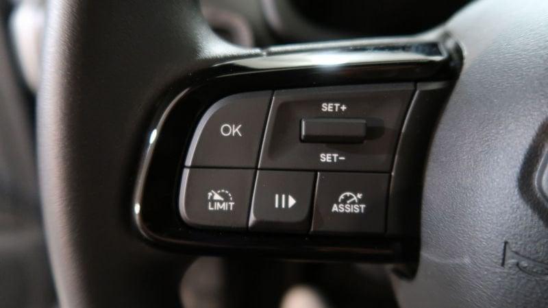 Jeep Avenger e-Hybrid 1.2 MHEV e-Hybrid Turbo Longitude