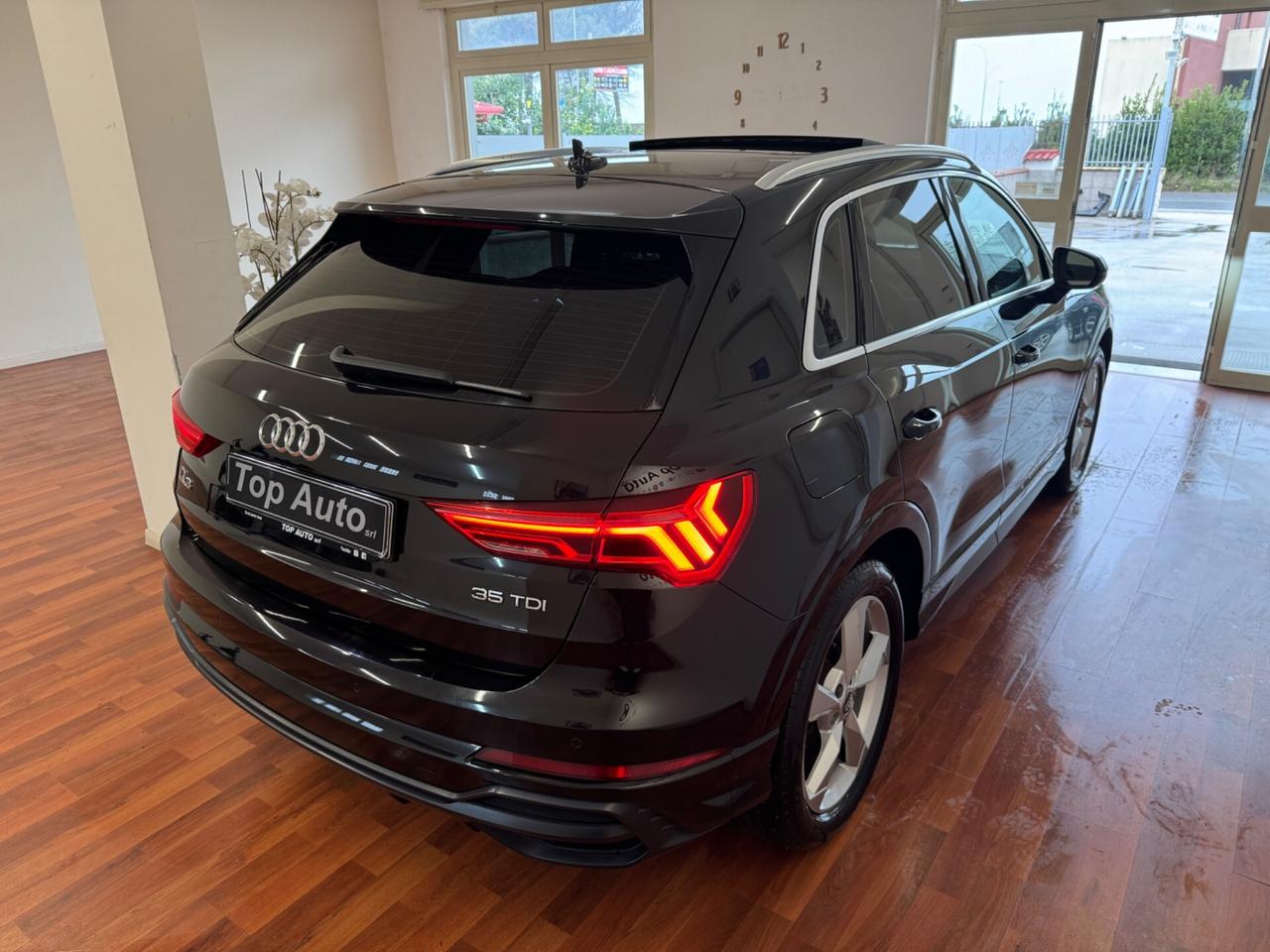 AUDI Q3 35 TDI S TRONIC S LINE EDITION / TETTO