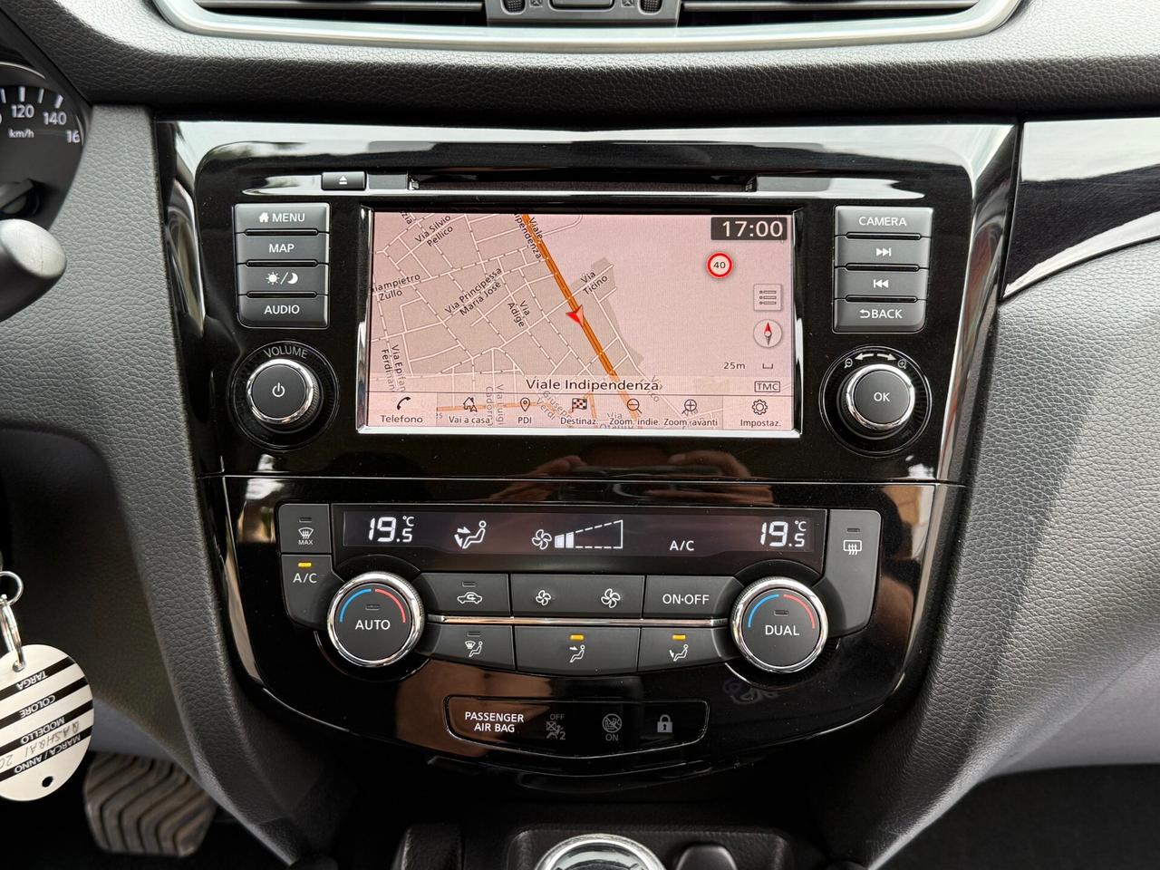 Nissan Qashqai 1.5 dCi DCT NAVI CAMERA LED - 2020