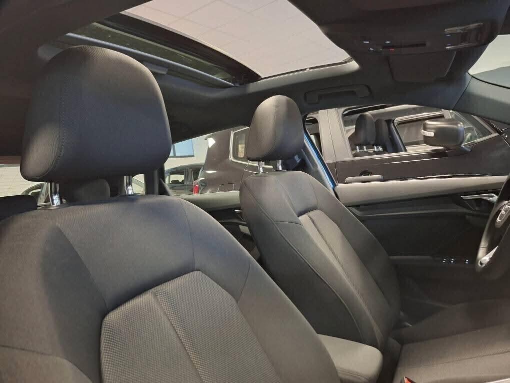 Audi A3 SPB 35 TFSI S tronic line edition tetto panoramico