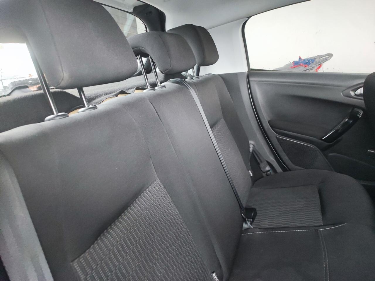 Peugeot 208 PureTech 82 Stop&Start 5 porte Allure