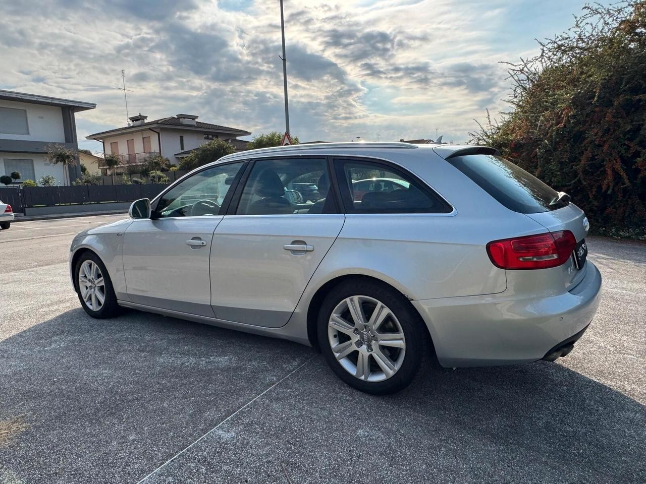 Audi A4 Avant 2.0 TDI 143CV F.AP.