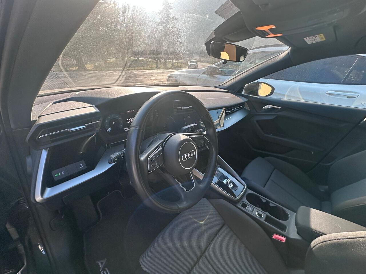Audi A3 Sedan 30 TFSI S tronic line edition