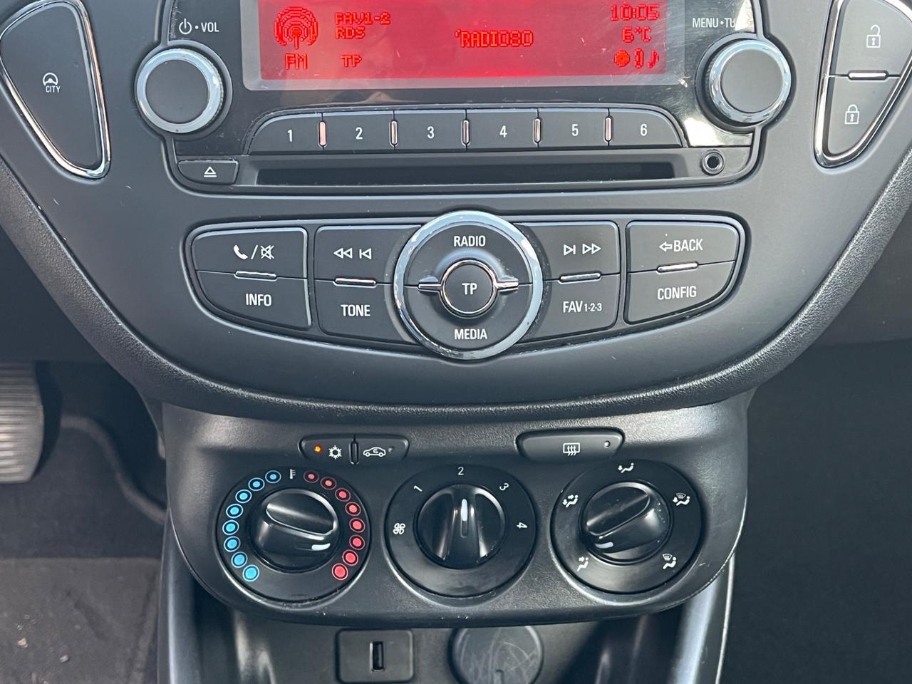 Opel Corsa 1.2 5 porte Innovation