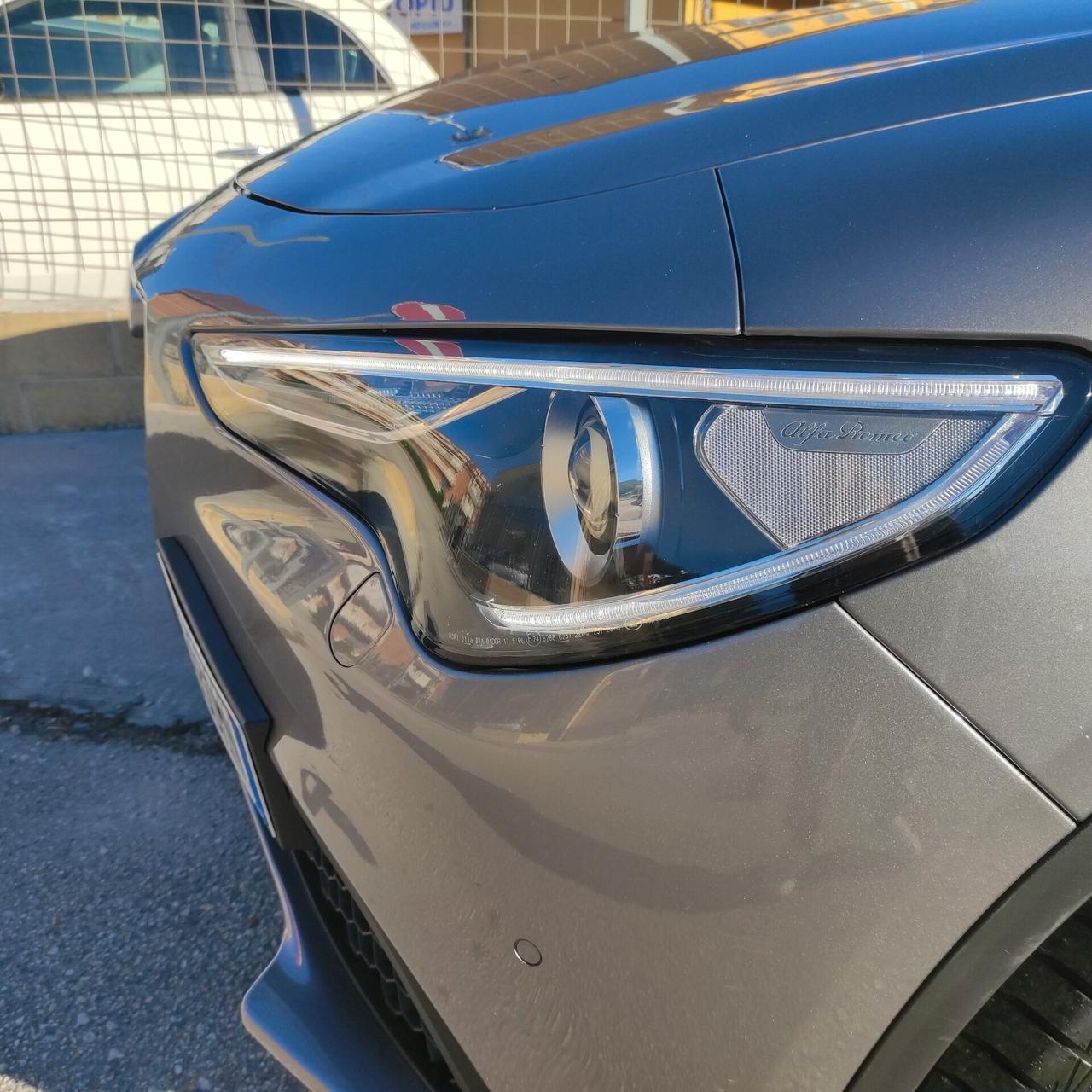 Alfa Romeo Stelvio 2.2 Turbodiesel 210 CV AT8 Q4 Executive