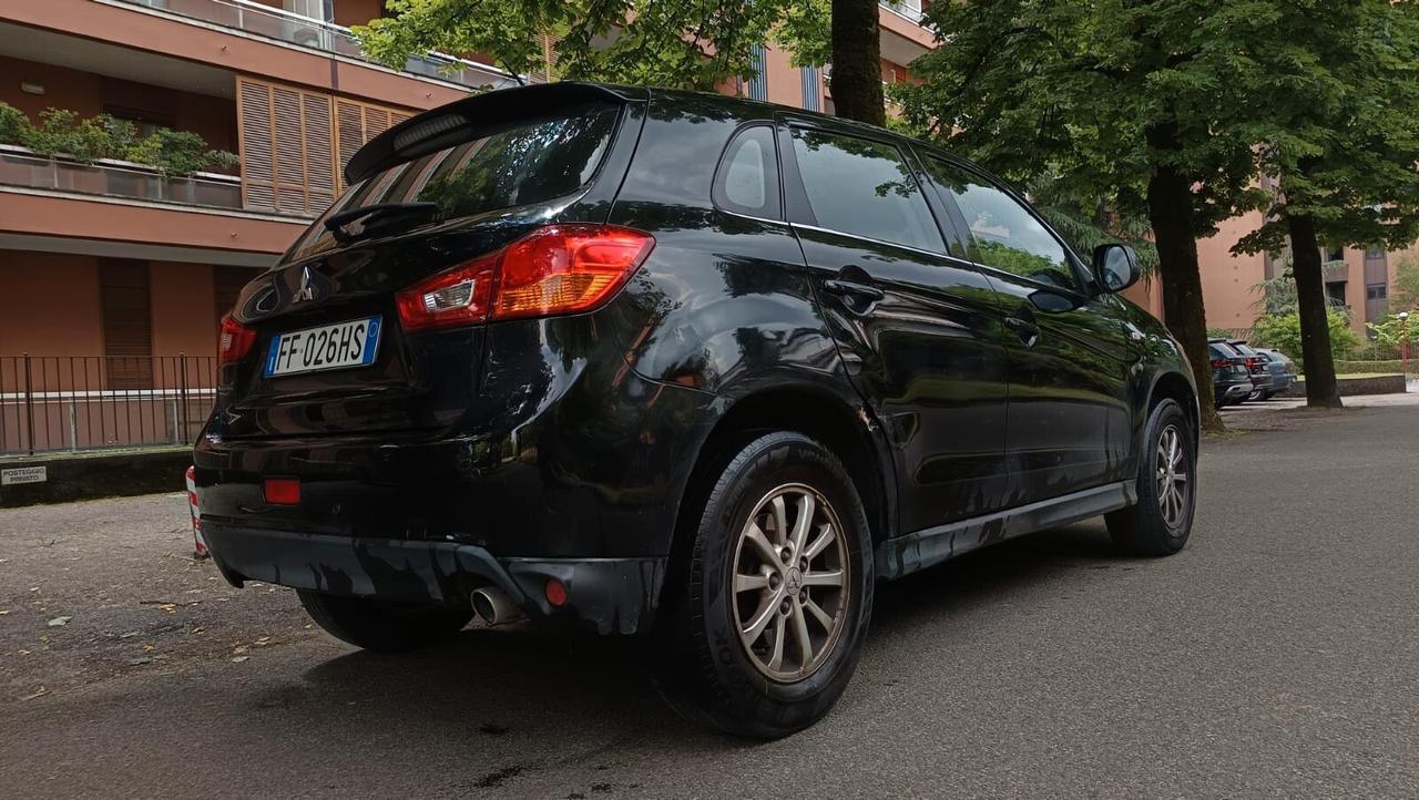 Mitsubishi ASX 1.6 DI-D 114 CV 4WD Instyle Panoramic