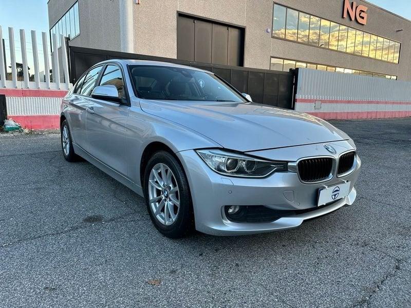 BMW Serie 3 320 d Business aut. 184cv