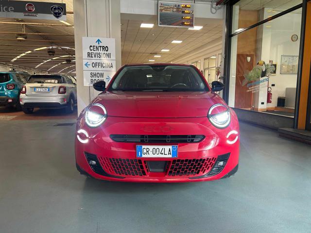 FIAT 600e Red