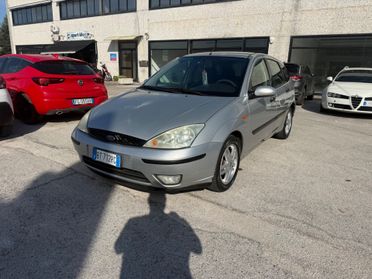 Ford Focus 1.8 TDDi cat 5p. Ghia