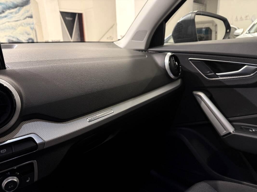 Audi Q2 30 1.0 tfsi S line edition