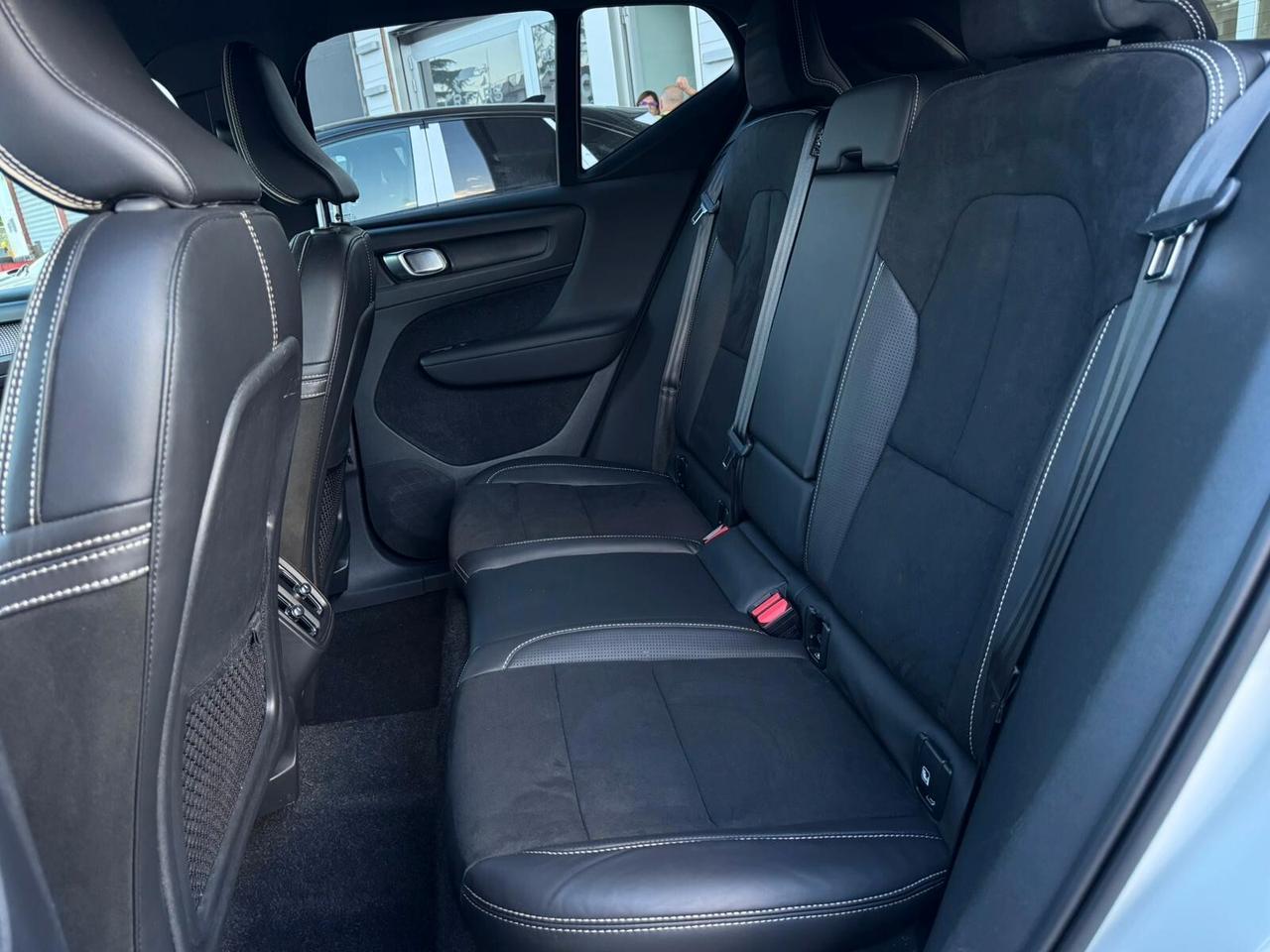 Volvo XC40 D4 AWD Geartronic R-design