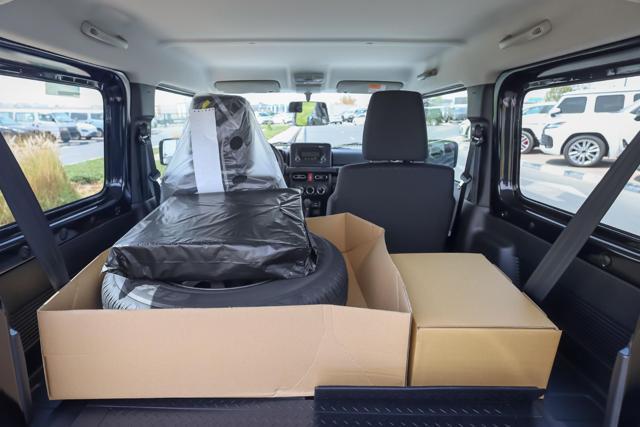 SUZUKI Jimny 1.5 GL Autovettura 4 Posti Nuova Di Fabbrica
