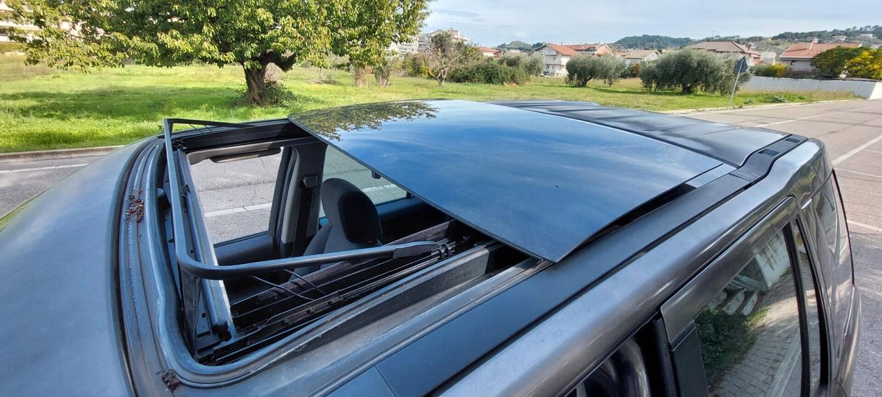 FREELANDER 2 TD4 4WD 4X4 2,2 DIESEL 160 CV TETTO APRIBILE GANCIO TRAINO IMPECCABILE