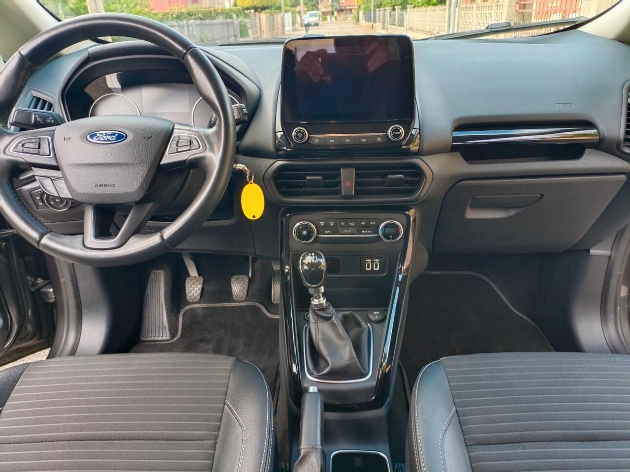 Ford EcoSport GPL ST-Line