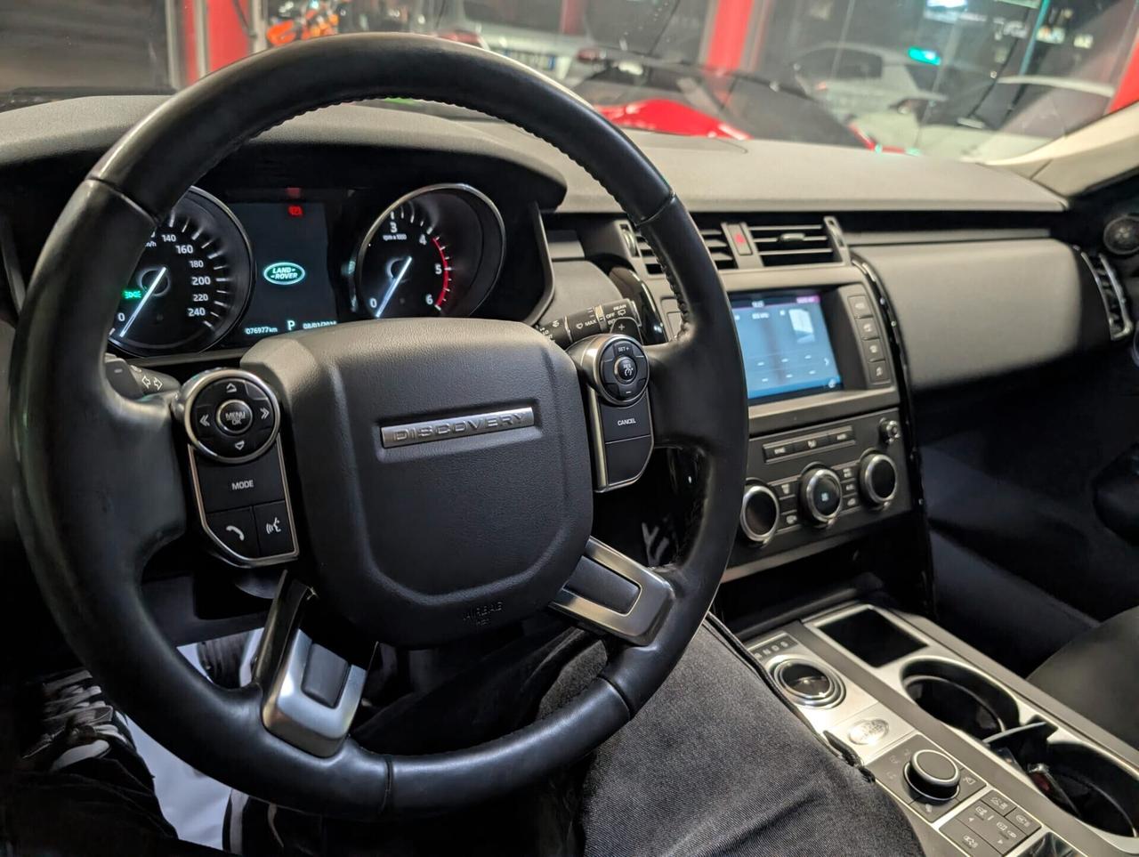 Land Rover Discovery 2.0 SD4 240 CV HSE Luxury 7 POSTI