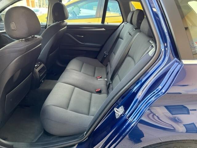 BMW Serie 5 525d xDrive Touring del 2015, con 218 cavalli