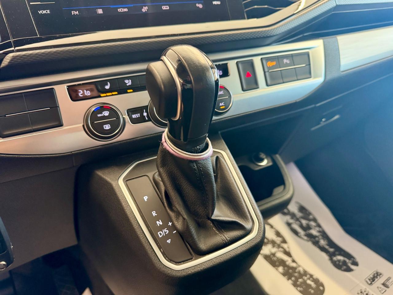 Volkswagen Multivan 2.0 TDI 150CV DSG T6.1